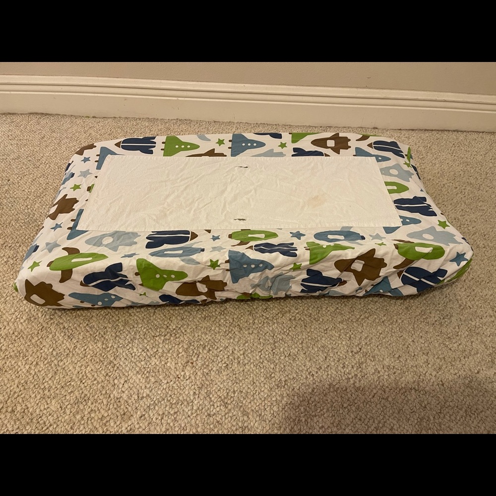 Changing pad cover spaceships and stars